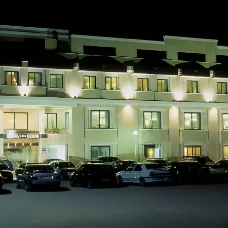 Hotel Restaurante Emilio Отели в г. Альбакете
