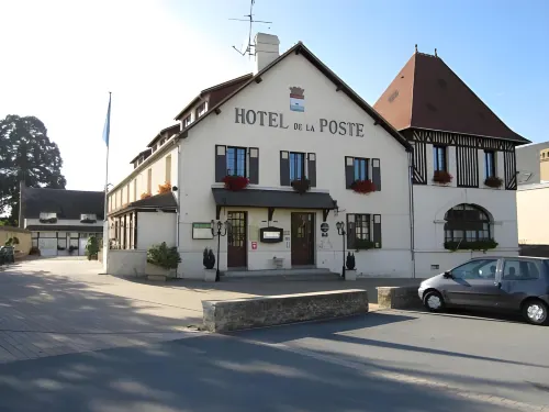 Logis Hôtel Restaurant de la Poste - parking