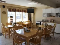 Swiss Chalet Motel Hotels in Revelstoke