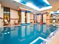 Saint George Hotel & Medical Spa - Pools