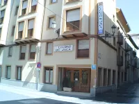 Ciudad de Jaca - 2-Star
