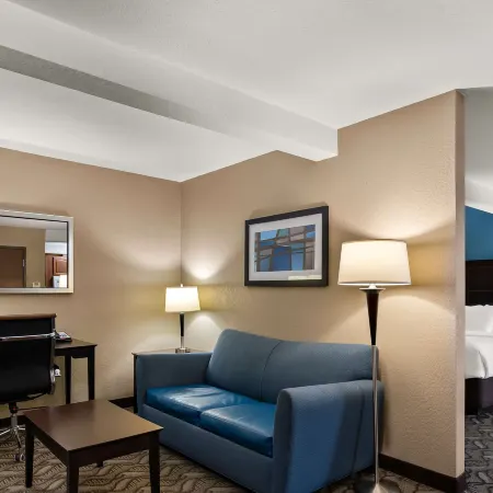 Comfort Inn & Suites Springfield I-55