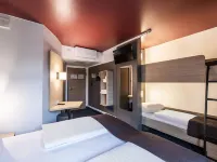 B&B HOTEL München-Messe Hotels in Dornach