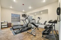 Cobblestone Hotel & Suites - Alpine - Gym
