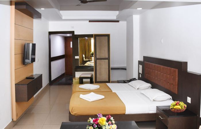 Kediyoor Hotels