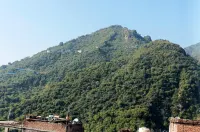 Hotel Katra Residency