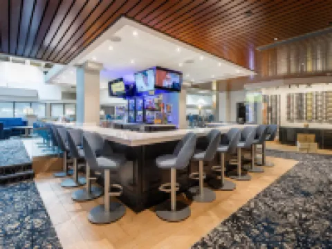 ホリデイ イン スーフォールズ-シティ センター by IHG スーフォールズのホテル