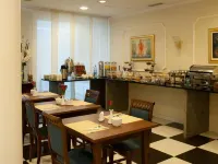 Best Western Plus Grand Hotel Victor Hugo - Desayuno