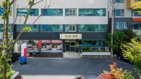 Hello Yeosu, Yeosu Pension Hotels near Dolsan Park