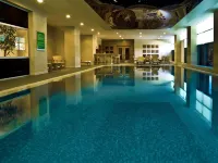 Fly Inn Baku - Pools
