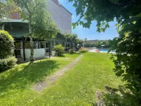 Novotel Brescia 2 Các khách sạn gần Borgo Wuhrer