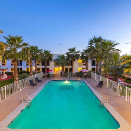Ramada by Wyndham Kingman