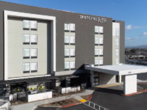 スプリングヒル  スイート バイ マリオット プレザントン プレザントンのホテル