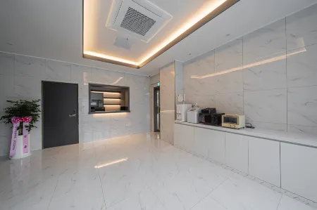 Daejeon Comma Hotel Отели рядом с достопримечательностью «Daejeon O-World»