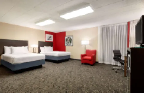 Ramada by Wyndham Alpena Hotel & Conference Center Hôtels à : 