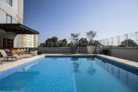 Fiesta Inn Celaya Galerias - Pool