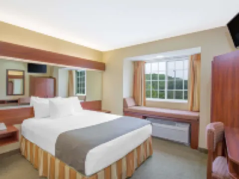 Microtel Inn & Suites by Wyndham Gassaway/Sutton Hotels in Braxton County