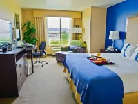 Holiday Inn & Suites Phoenix Airport Hotels in South Mountain