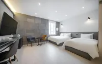Pyeongtaek Godeok Rich Stay Hotel