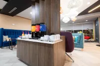 希爾頓真實酒店Vista Ridge商場 - 早餐