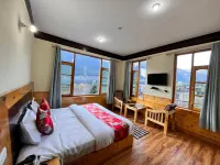 The Rohtang Chalet Hotels near Igloo stay sethan