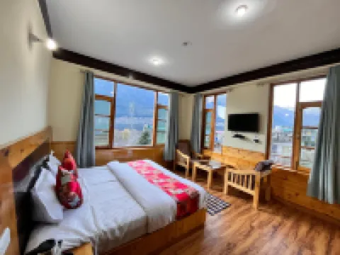 The Rohtang Chalet