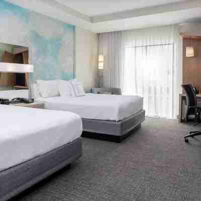 Courtyard Indianapolis West-Speedway Rooms