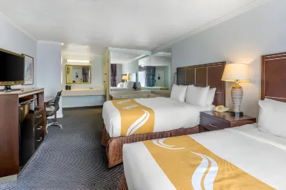 The Buena Park Hotel & Suites