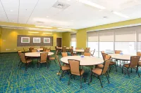 布盧明頓萬豪SpringHill Suites 酒店 - 早餐