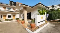 Mark Four Place Hotel Hotels in Phrae