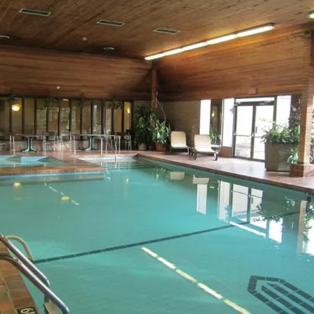 Ramada by Wyndham Kelowna Hotel & Conference Center