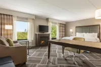 Hampton Inn & Suites Manchester-Bedford - Frühstück