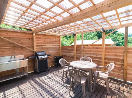 Glamping and BBQ Cottage Deja Vu Manazuru Отели в г. Манадзуру