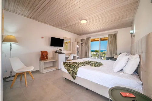 Leonidas Resort - Ocean View
