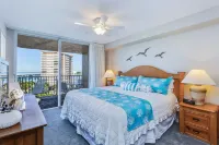 NEW LISTING!  Beautiful Remodeled 7th Floor Paradise "Lovers Key Resort"