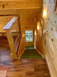 Coach's Quarters - The Dugout - Come Spend The Night in the Trees!!