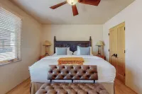 Luxury southwestern style condo downtown Santa Fe