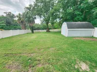 Charming 4-bedroom Cottage- BEST LOCATION & BACKYARD