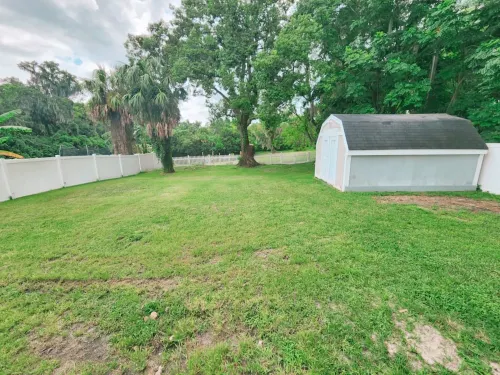 Charming 4-bedroom Cottage- BEST LOCATION & BACKYARD Các khách sạn ở Ocala