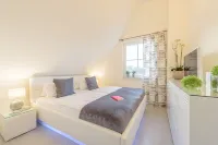 Thatched cottage for 8 people with an outdoor pool, near the beach & forest, sauna - Wifi