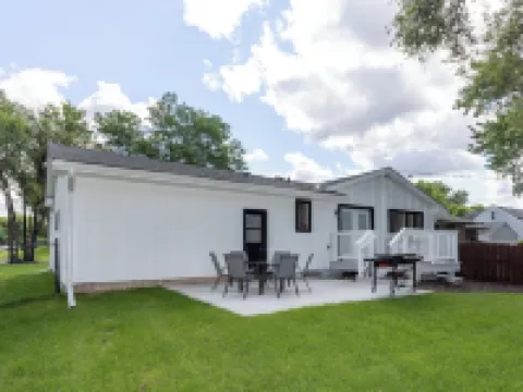 Renovated 5-bedroom house in Minneapolis, Richfield. Hotels in Richfield