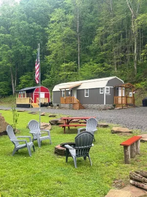 1 BR/1BR Lofted Cabin West Virginia Hatfield McCoy ATV Trails