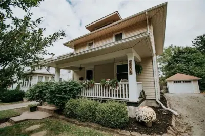 Cozy Craftsman ‘05 near downtown | Pet Friendly! Hotels near Dr. Martin Luther King, Jr. Memorial Bridge