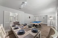 The Stylish Villa & Pool in DFW