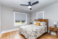Experience Cheyenne in a cozy home, close to Downtown, Medical Center and CFD.