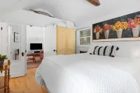 Charming Cottage