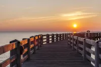 🔥 CLOSE 2 WATERS❤️| SLEEPS 4 W/ W+D