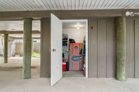 Amazing Location in the Heart of Indian Rocks Beach just Steps to the Sand!