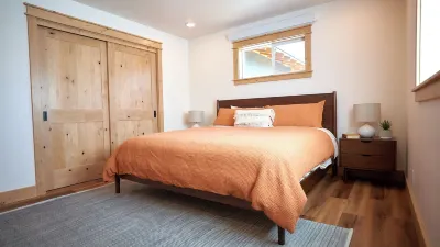 Winthrop Trailside Getaway 1 - A cozy trailside retreat in the Methow Valley.