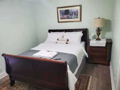 Cozy Private Retreat Near Airport and Downtown Nashville. Hotels near Cane Ridge Park